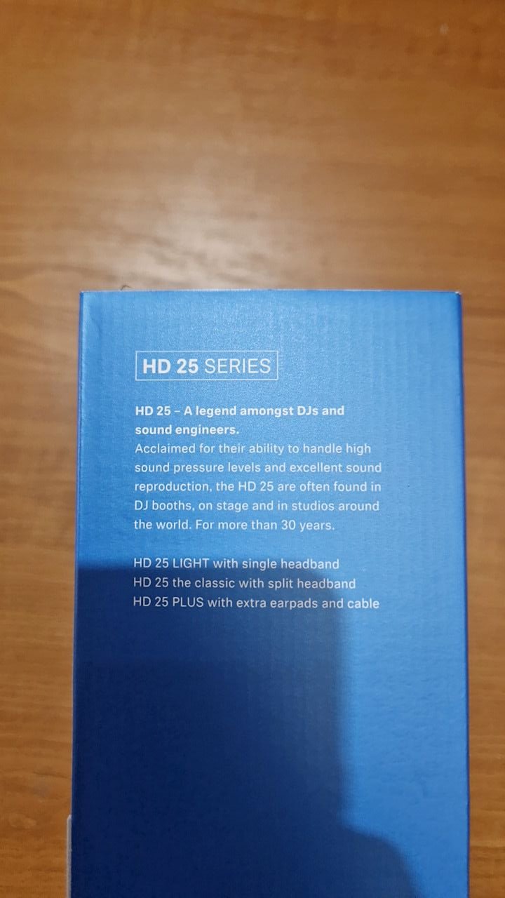 Sluchátka Sennheiser HD 25 Plus