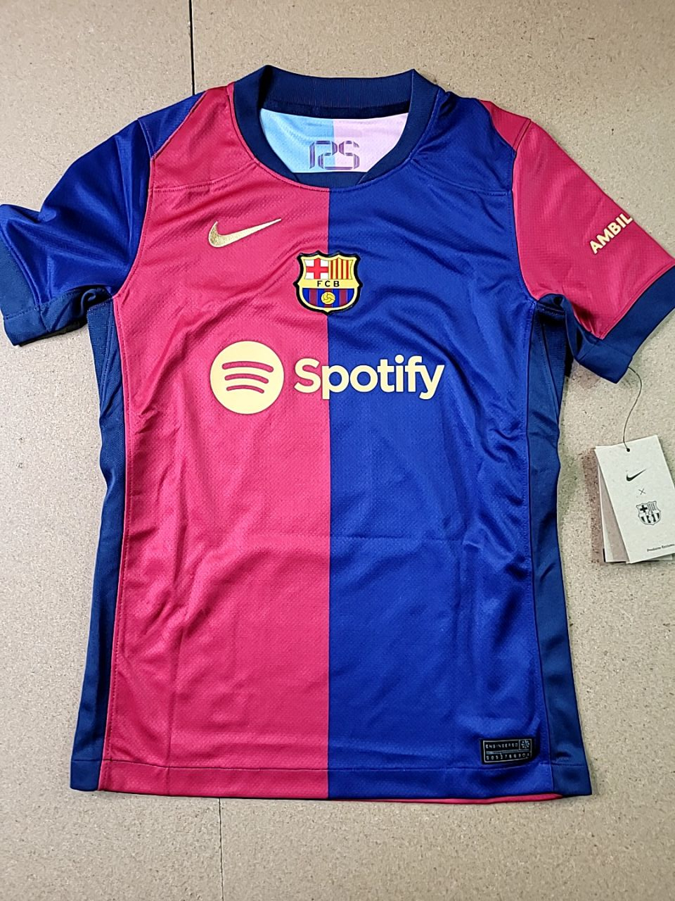 Dětský fotbalový dres FCB Nike Velikost M