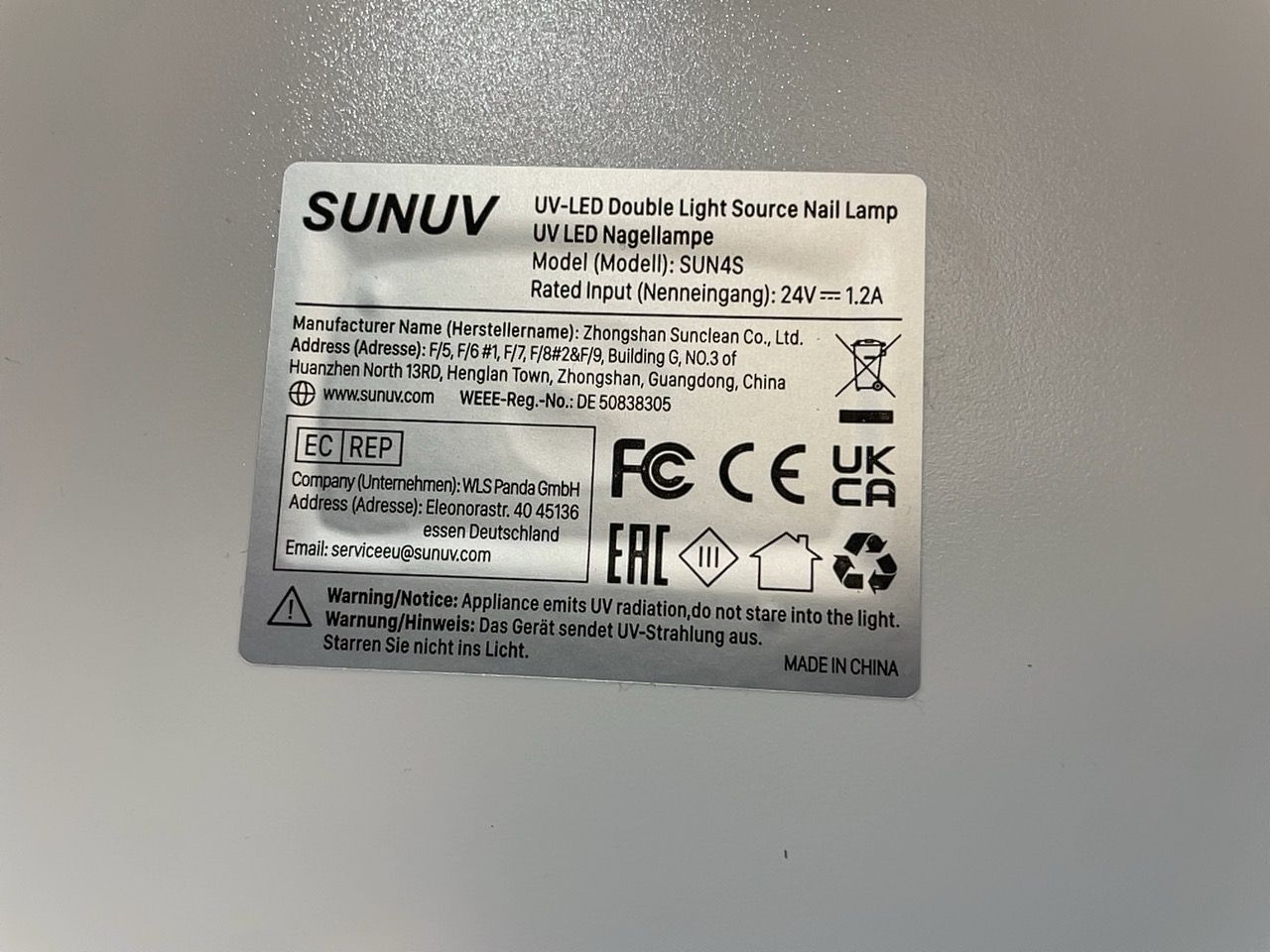 UV lampa na nehty SUNUV SUN4S